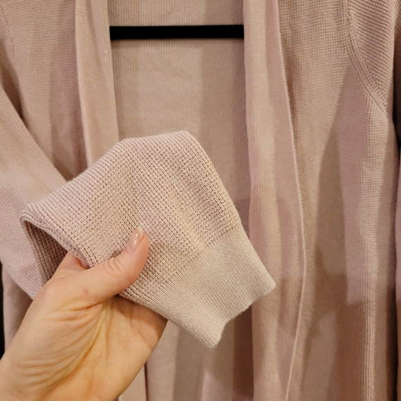 Cyrus Women's Light Pink Cardigan - Picture 3 of 10